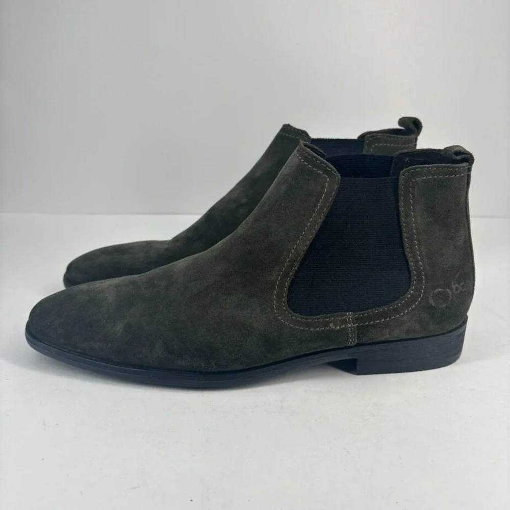 Base London Men's US 7 Saffron Suede Chelsea Pull-On Low Heel Casual Ankle Boots